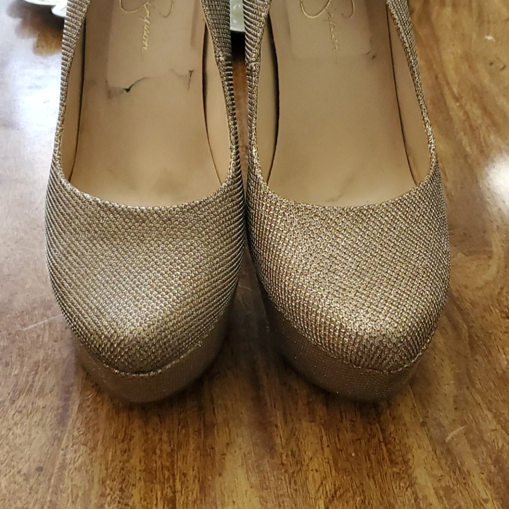 Jessica Simpson Pumps - Picture 5 of 5